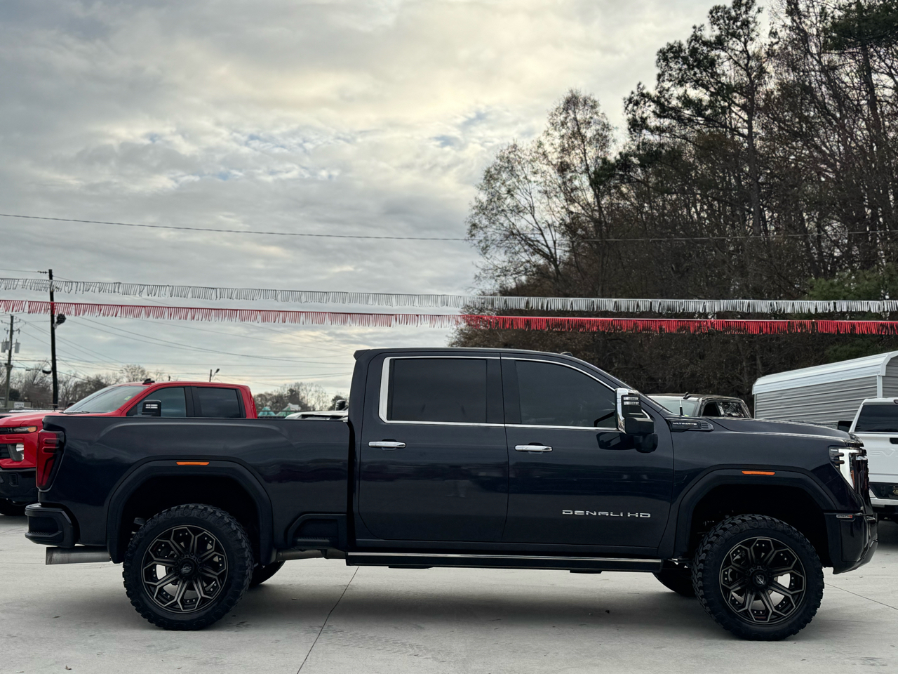 GMC Sierra 2500HD Denali Ultimate Crew Cab 4WD 2024