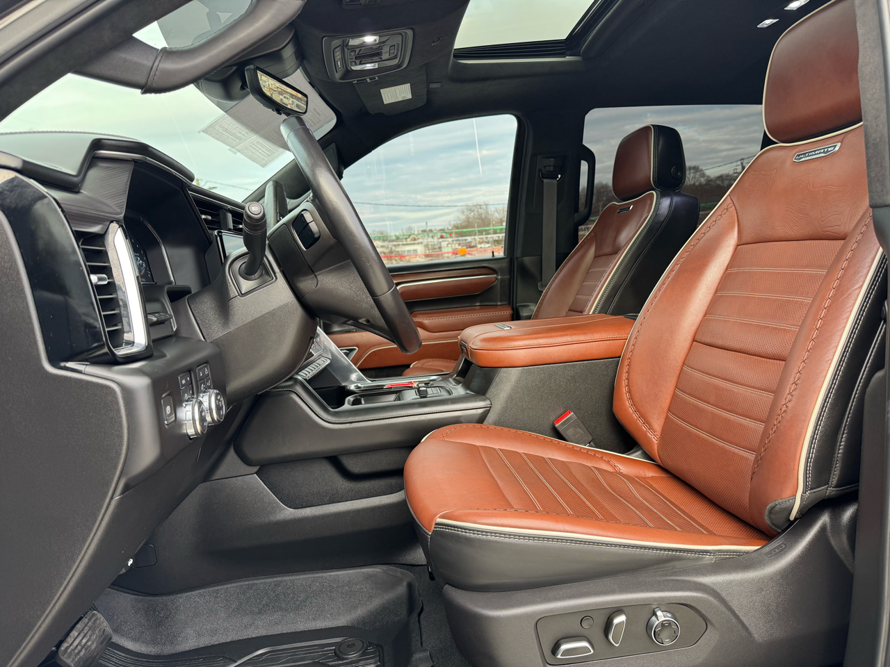 GMC Sierra 2500HD Denali Ultimate Crew Cab 4WD 2024