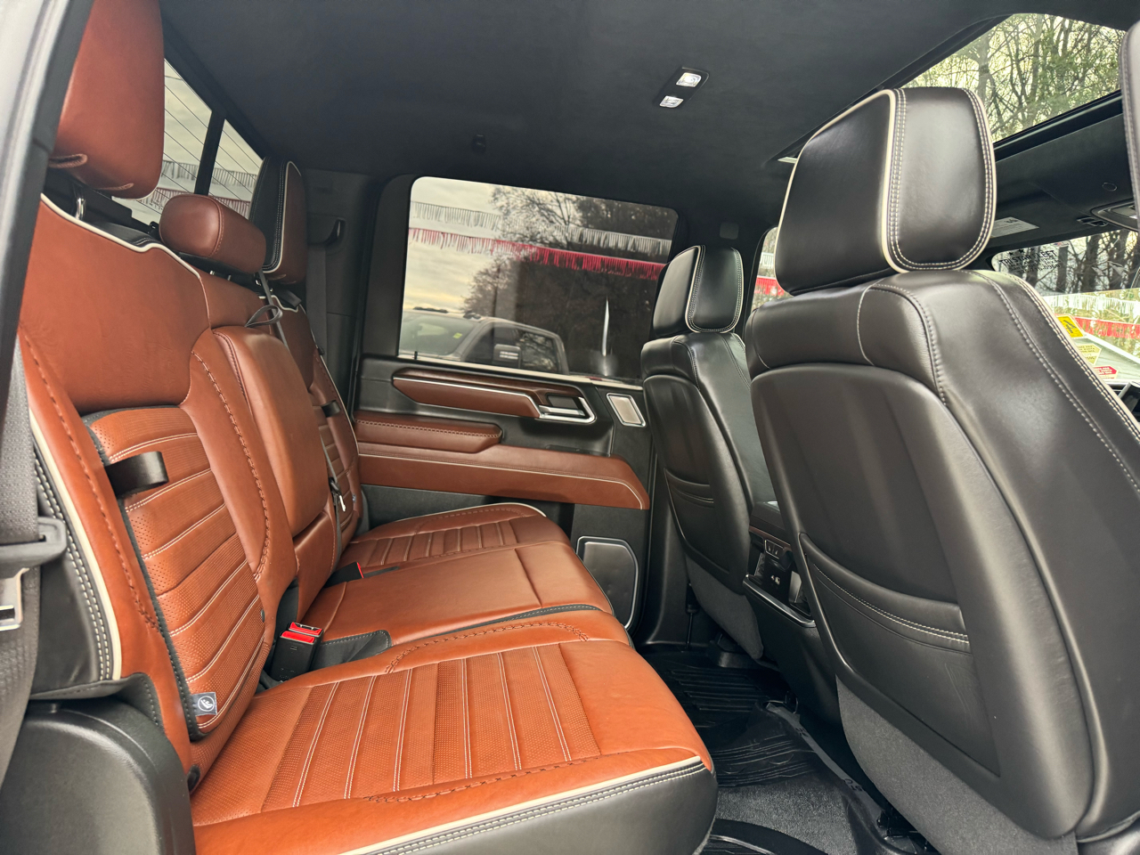 GMC Sierra 2500HD Denali Ultimate Crew Cab 4WD 2024