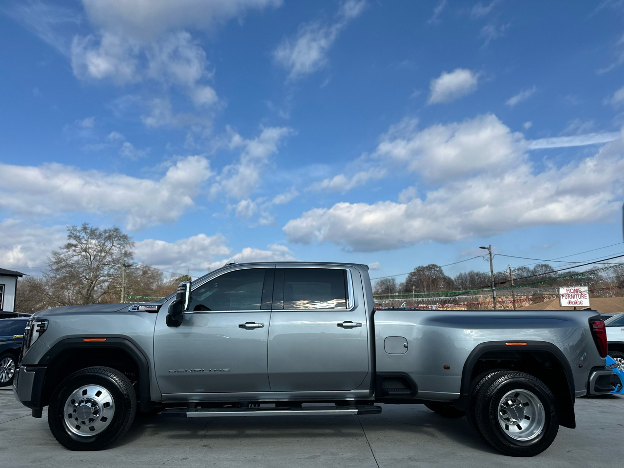 GMC Sierra 3500HD Denali Crew Cab Long Box 4WD 2025