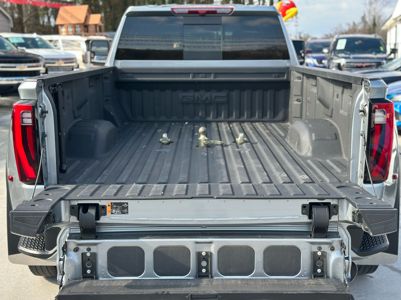 GMC Sierra 3500HD Denali Crew Cab Long Box 4WD 2025