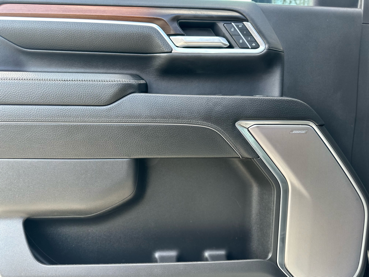 GMC Sierra 3500HD Denali Crew Cab Long Box 4WD 2025