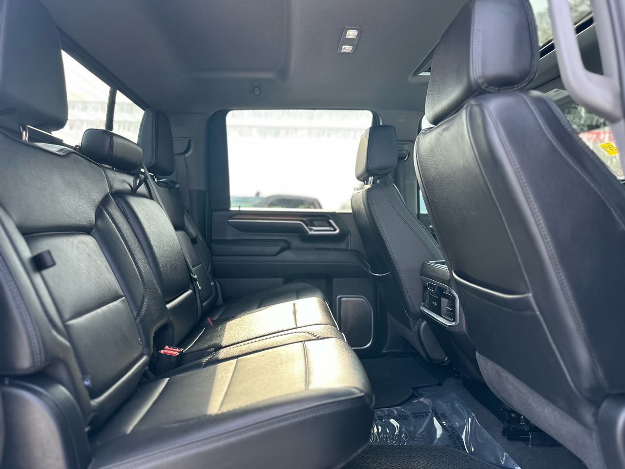 GMC Sierra 3500HD Denali Crew Cab Long Box 4WD 2025