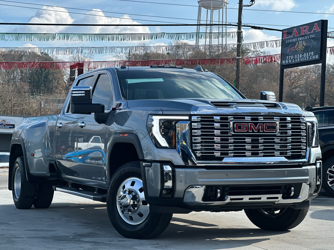 2025 GMC Sierra 3500HD Denali Crew Cab Long Box 4WD