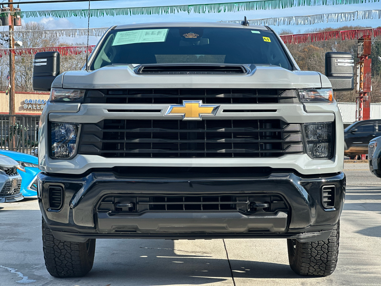 Chevrolet Silverado 2500HD Custom Crew Cab Short Box 4WD 2024