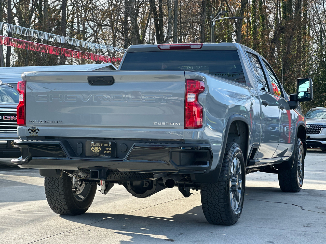 Chevrolet Silverado 2500HD Custom Crew Cab Short Box 4WD 2024