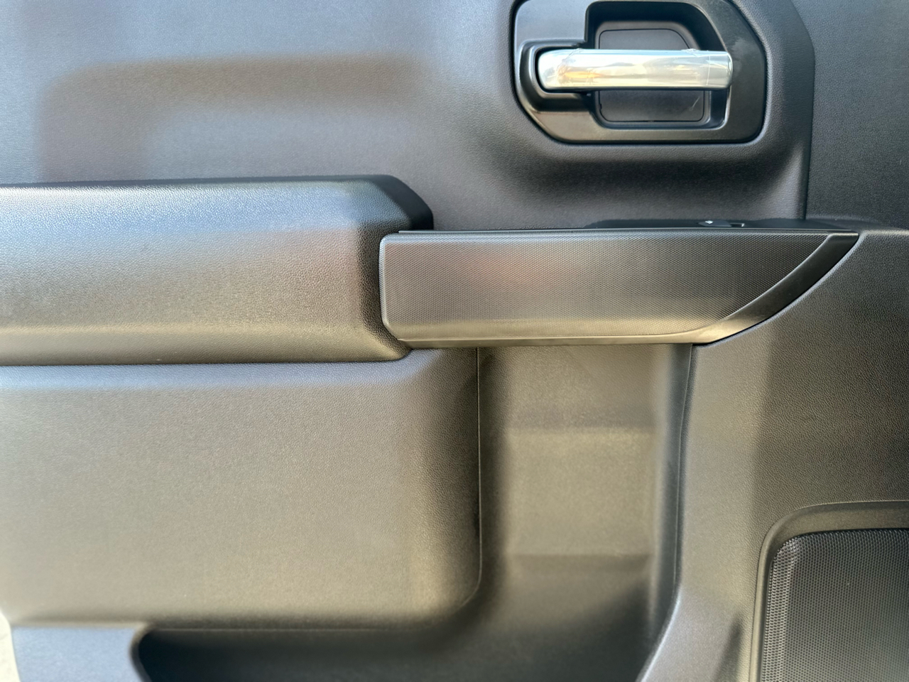 Chevrolet Silverado 2500HD Custom Crew Cab Short Box 4WD 2024