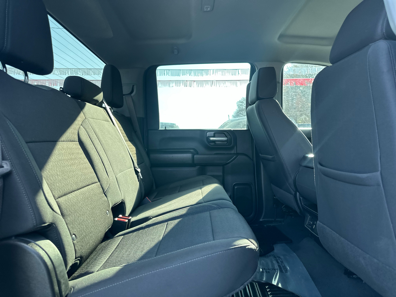 Chevrolet Silverado 2500HD Custom Crew Cab Short Box 4WD 2024