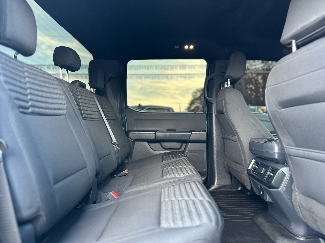 Ford F-150 STX 4WD 2023