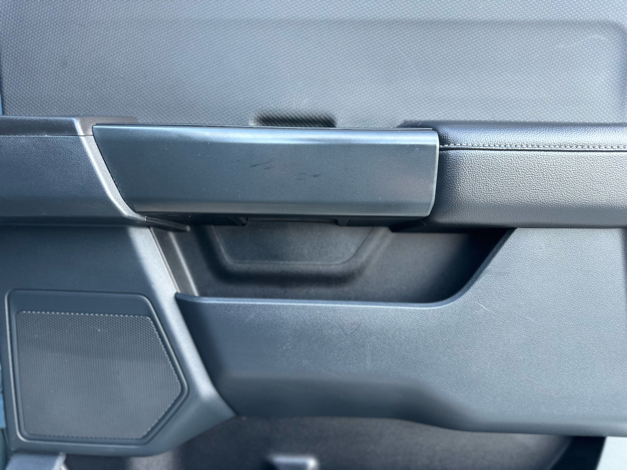 Ford F-150 STX 4WD 2023