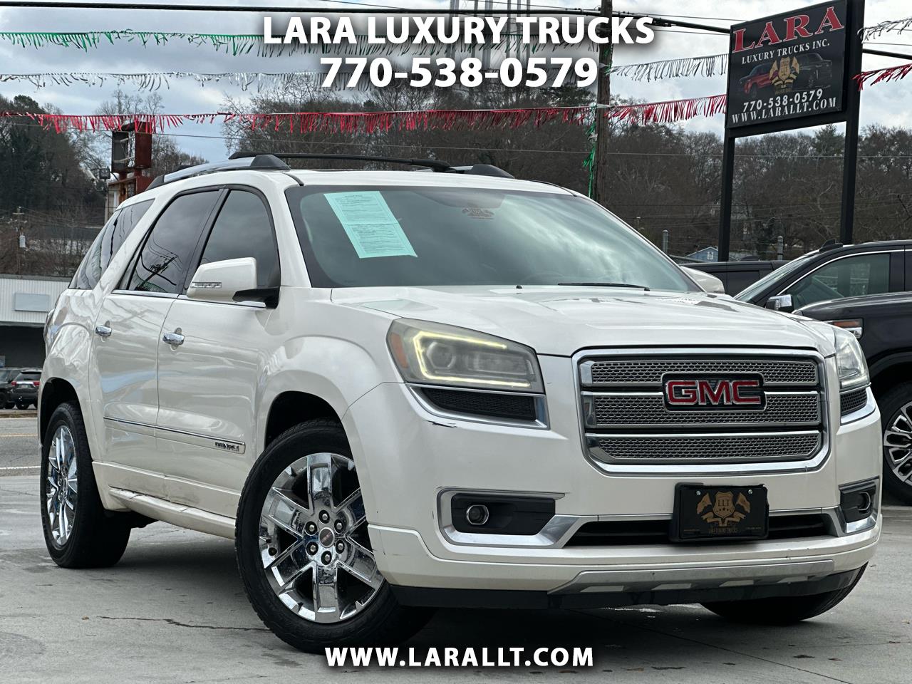 2013 GMC Acadia Denali's photo