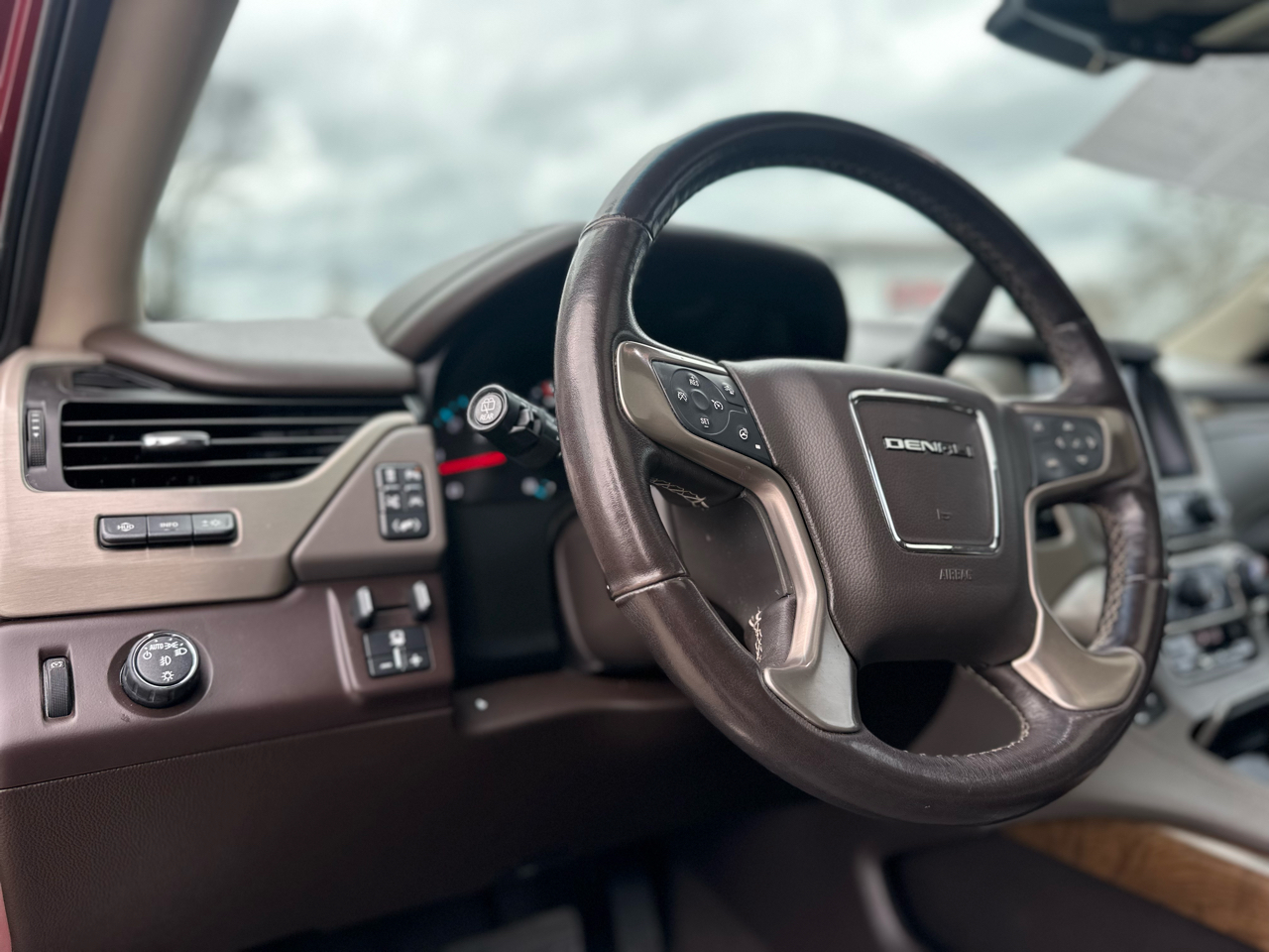 GMC Yukon Denali 2WD 2019