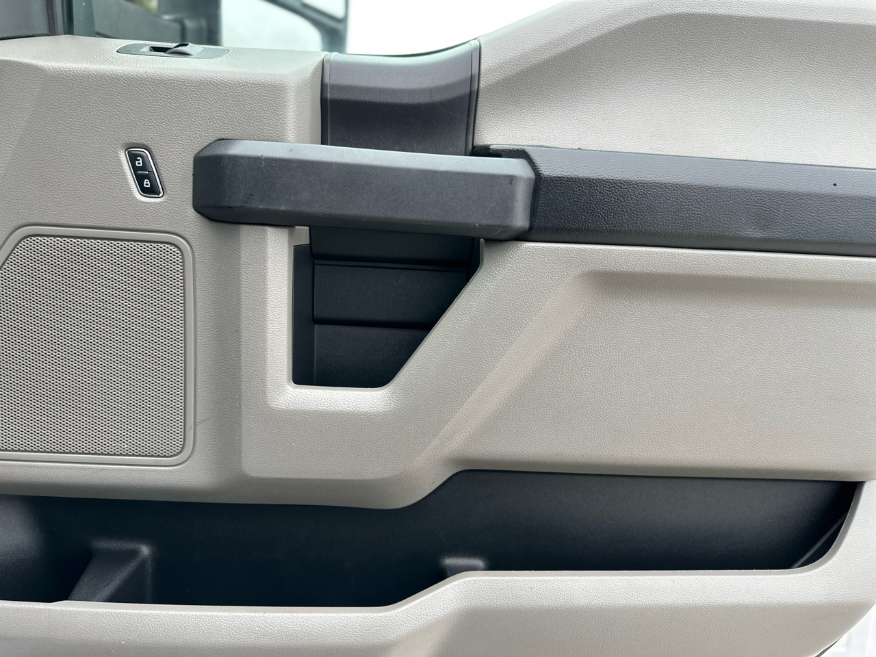 Ford F-150 STX 4WD 2019