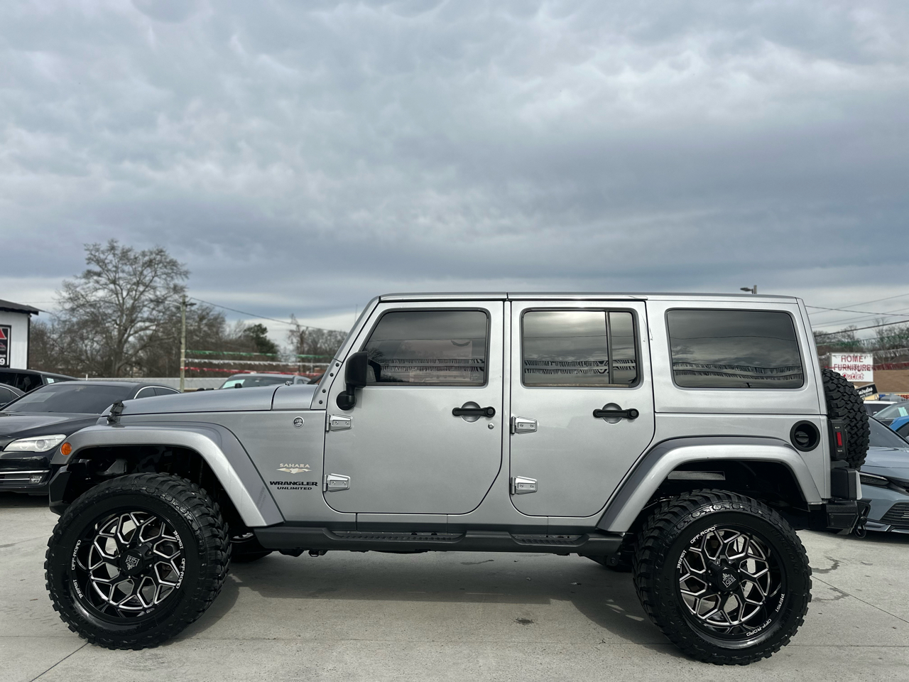 Jeep Wrangler Unlimited Sahara 4WD 2015