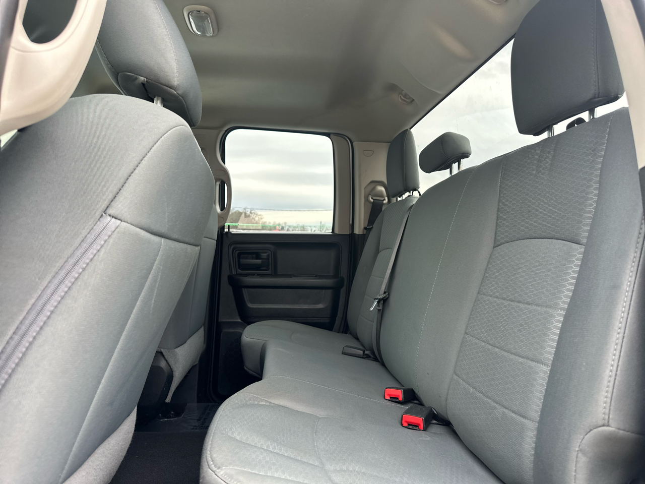 RAM 1500 Tradesman Quad Cab 2WD 2018