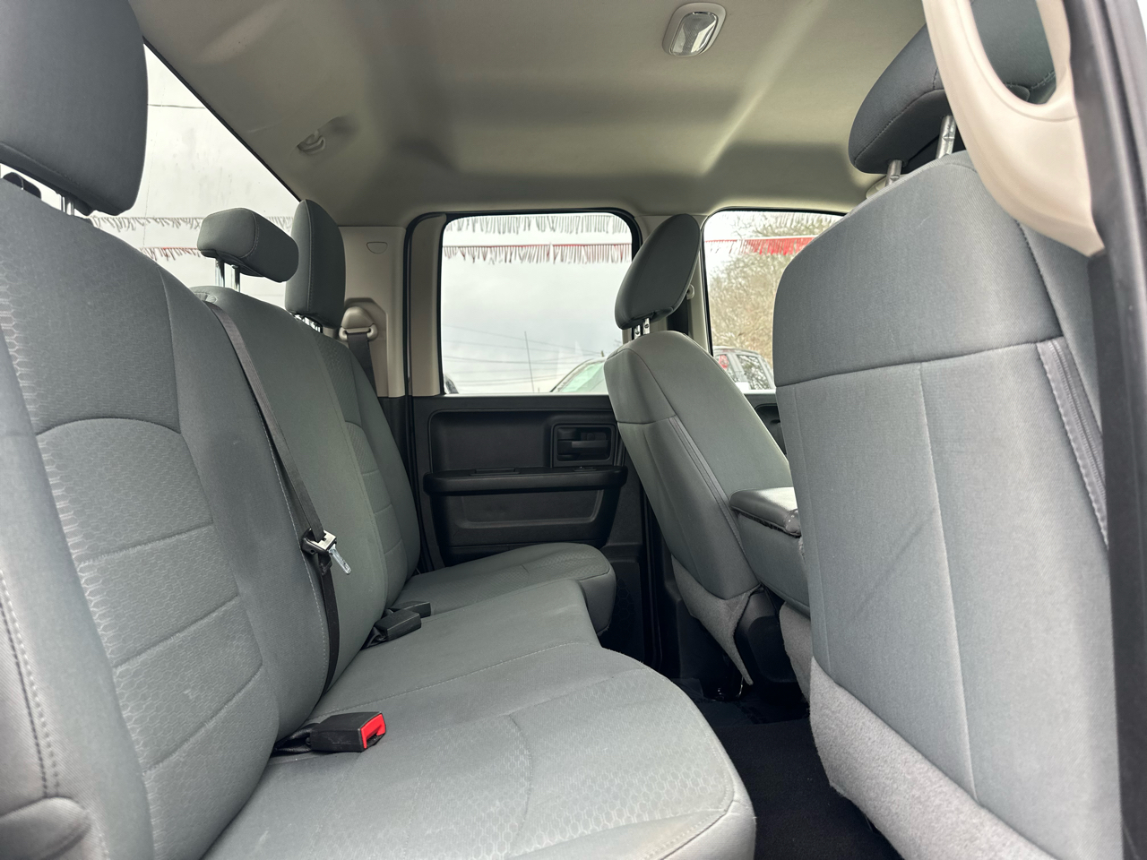 RAM 1500 Tradesman Quad Cab 2WD 2018