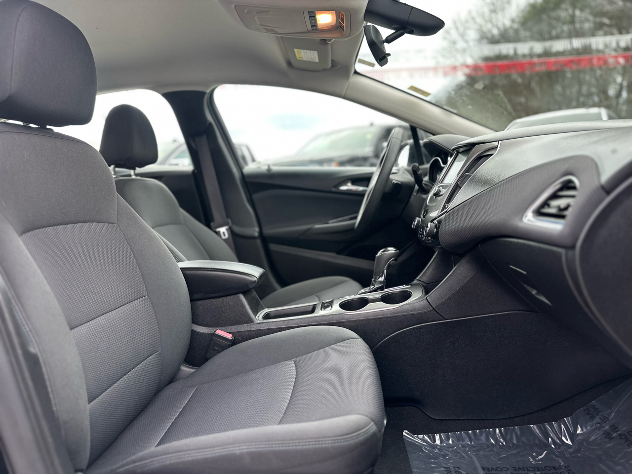 Chevrolet Cruze LT Auto Hatchback 2017