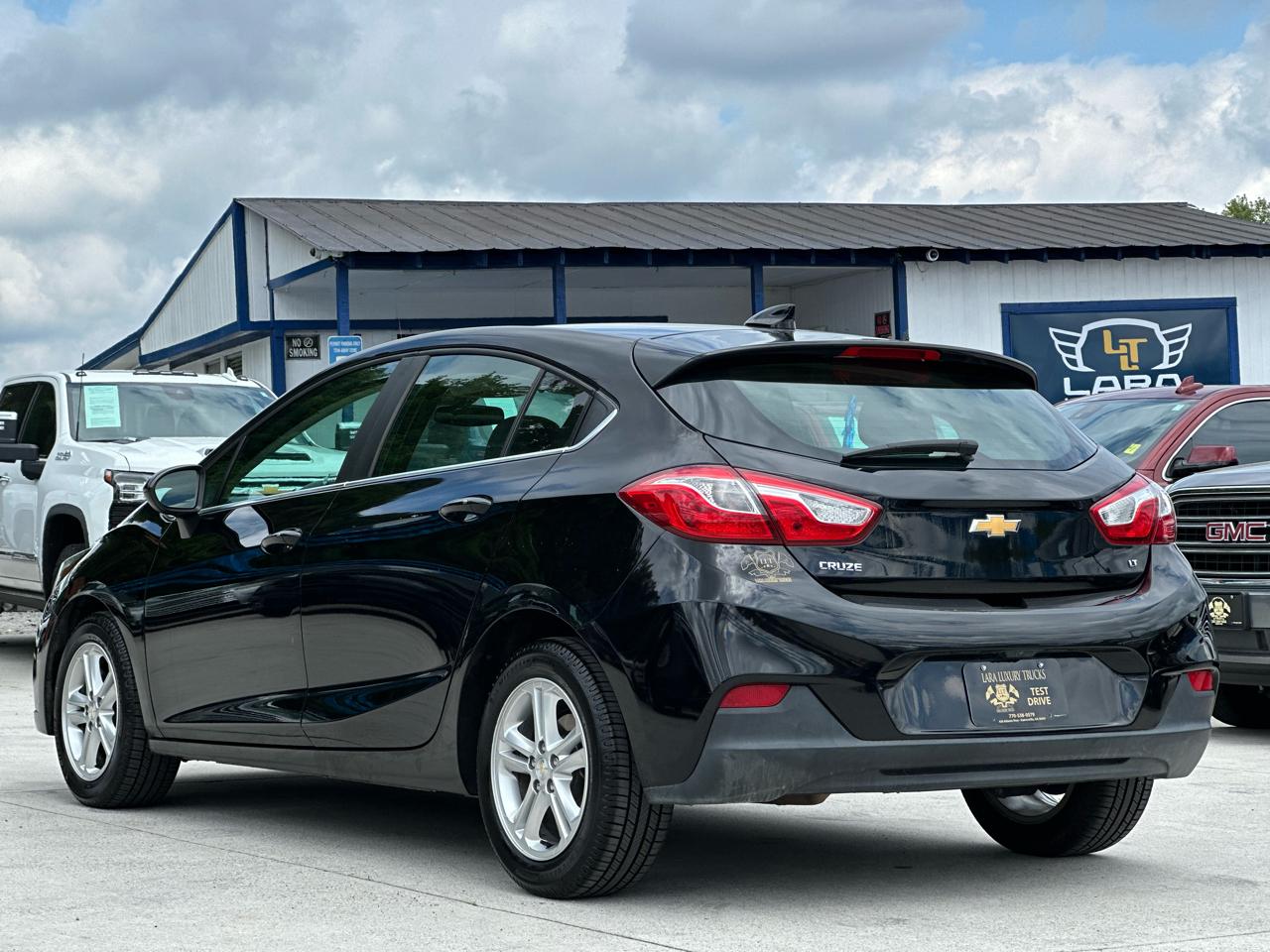 Chevrolet Cruze LT Auto Hatchback 2017
