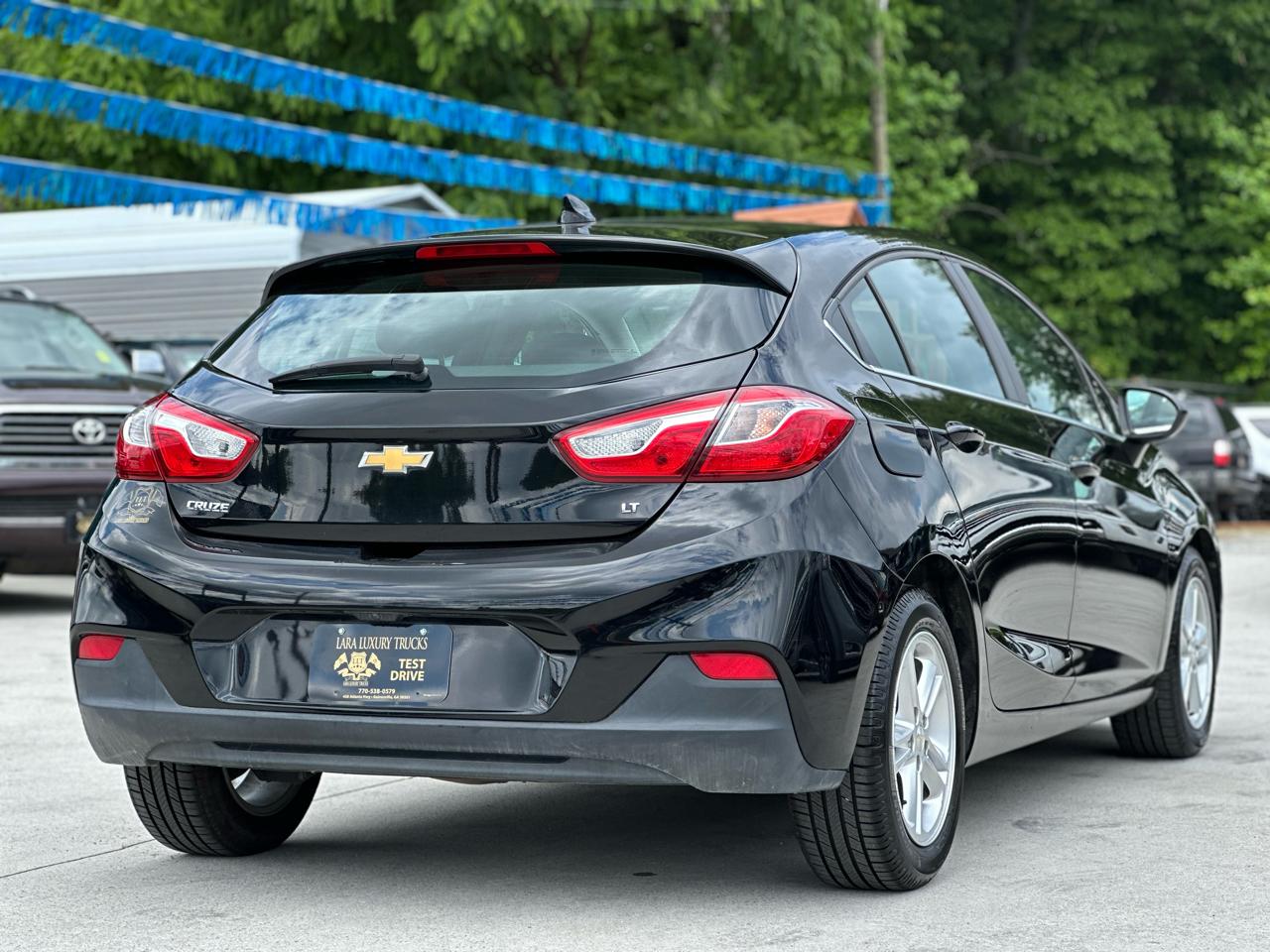 Chevrolet Cruze LT Auto Hatchback 2017