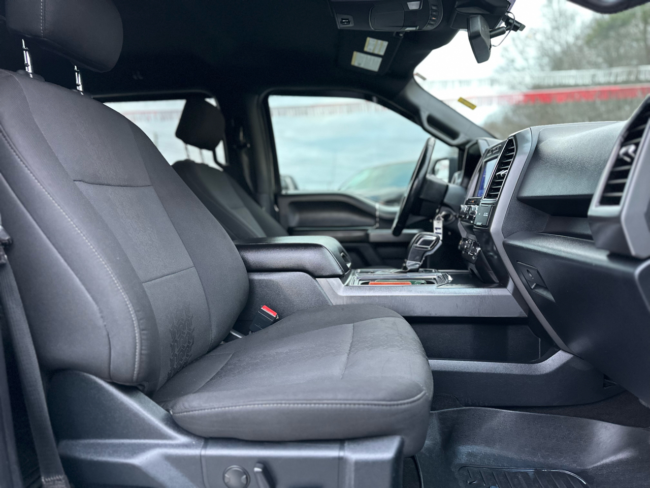 Ford F-150 XLT 2WD 2020