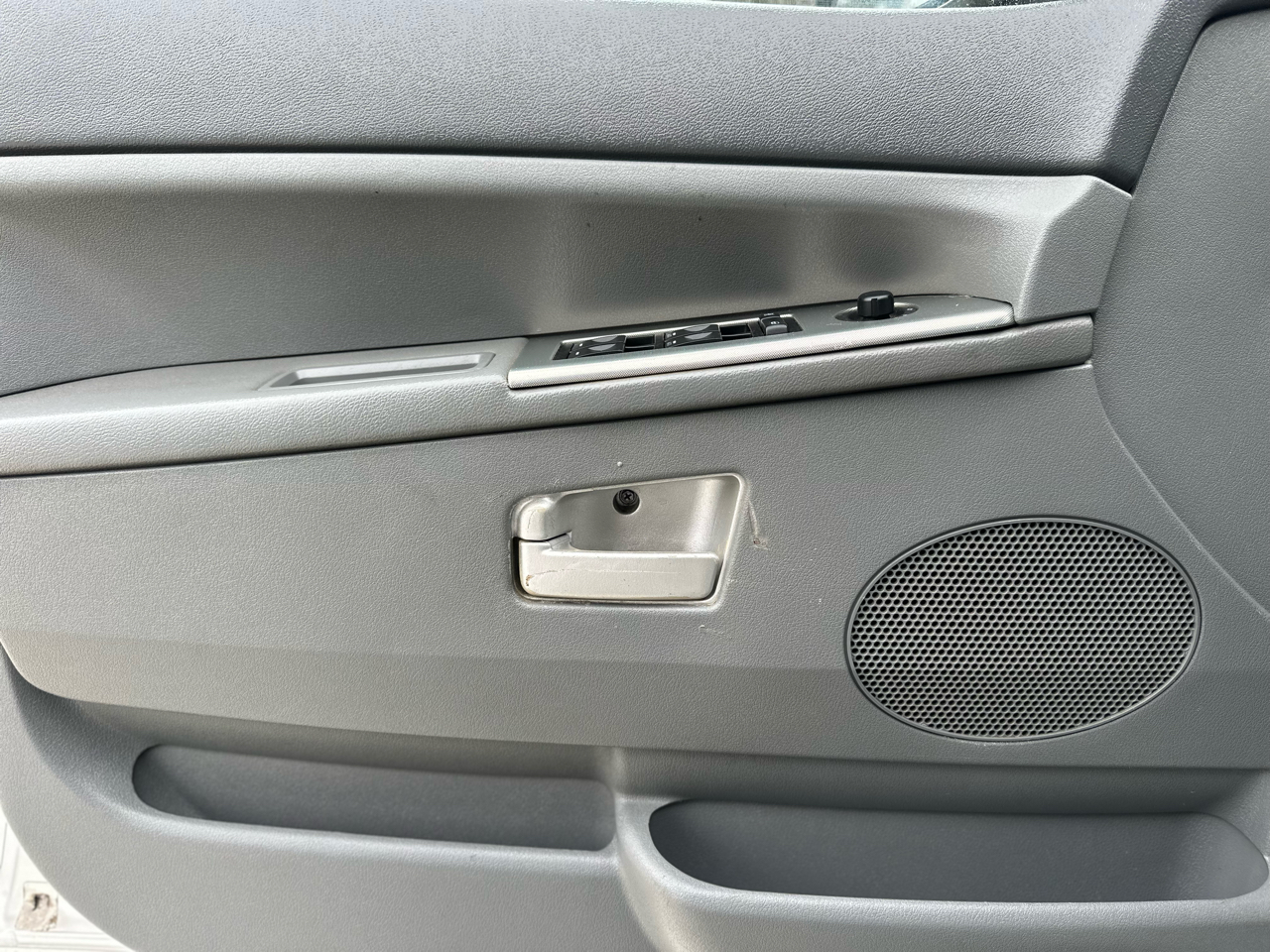 Jeep Grand Cherokee Laredo 4WD 2006