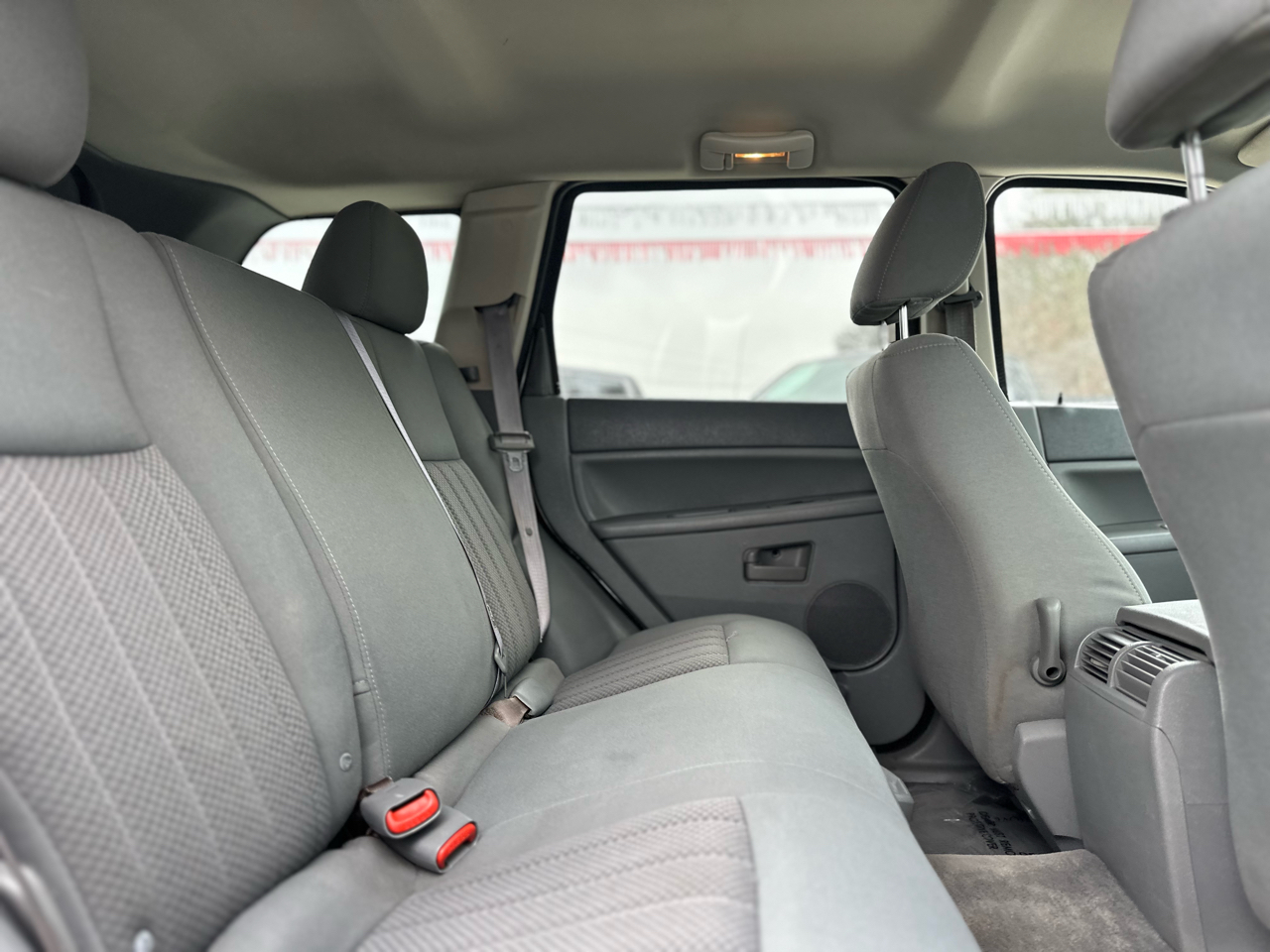 Jeep Grand Cherokee Laredo 4WD 2006