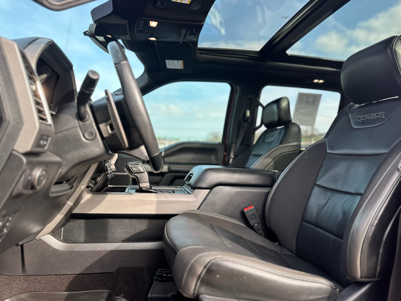 Ford F-150 Raptor SuperCrew 4WD 2020