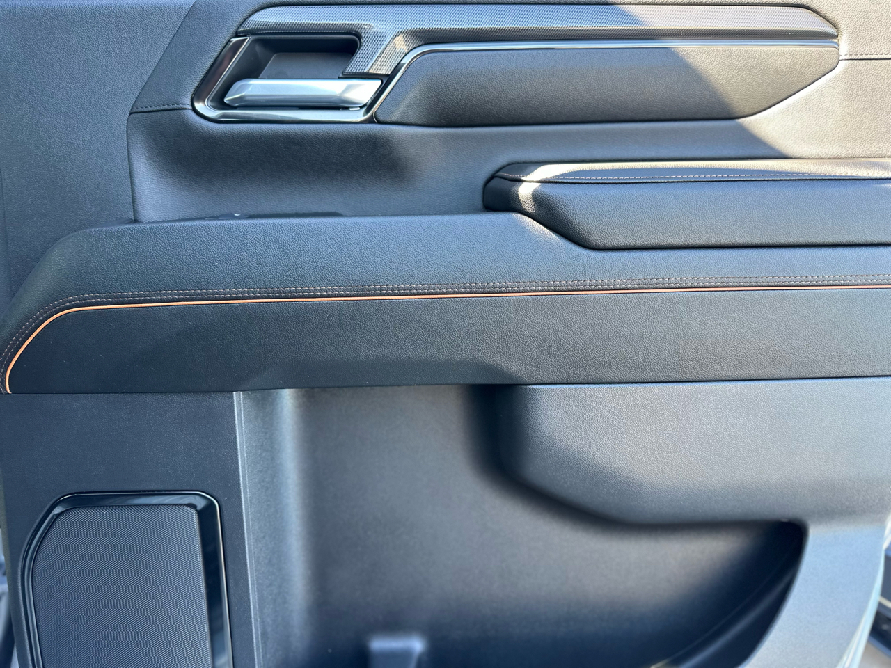 GMC Sierra 2500HD AT4 Crew Cab 4WD 2024