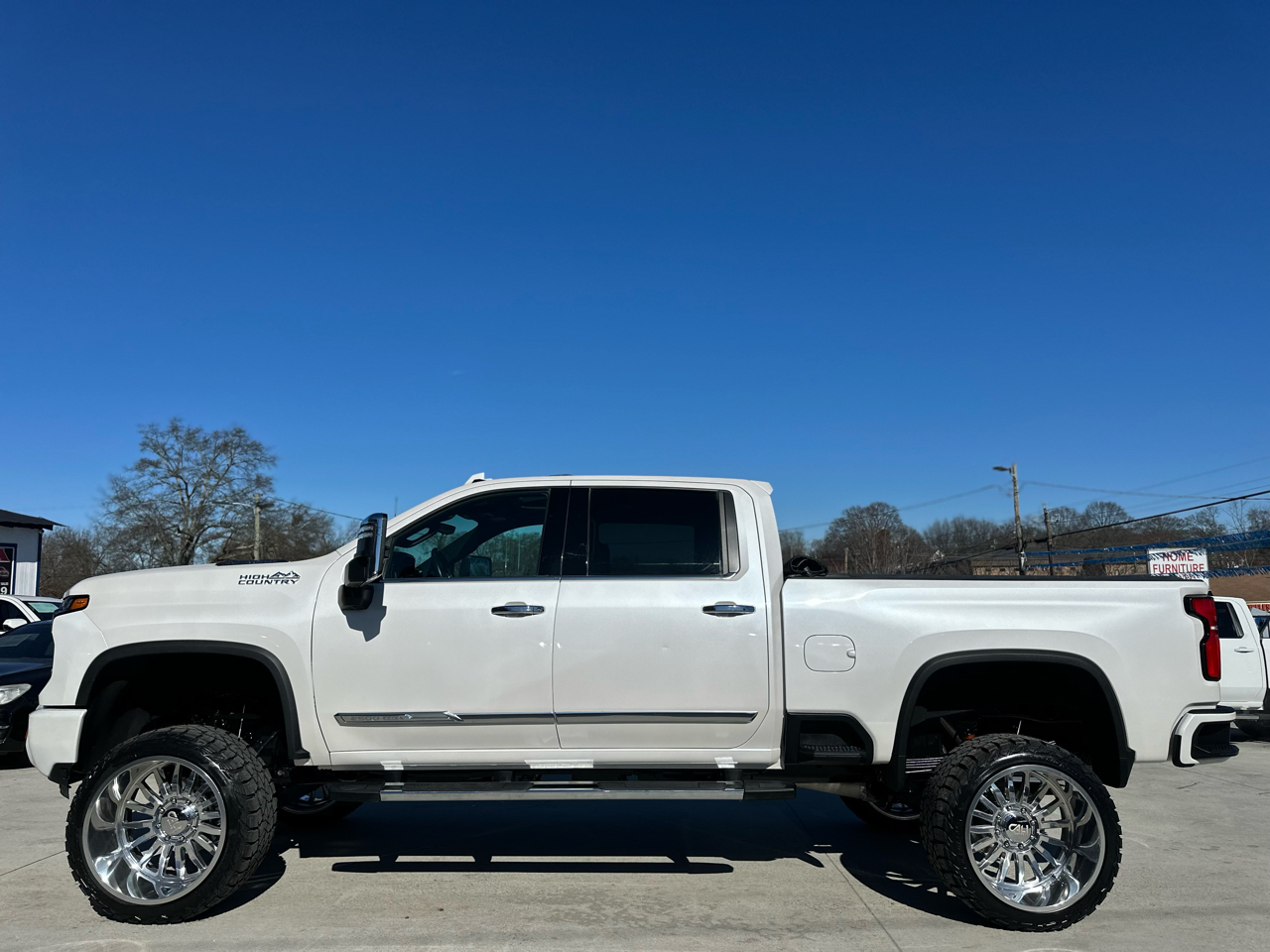 Chevrolet Silverado 2500HD High Country Crew Cab Short Box 4WD 2025