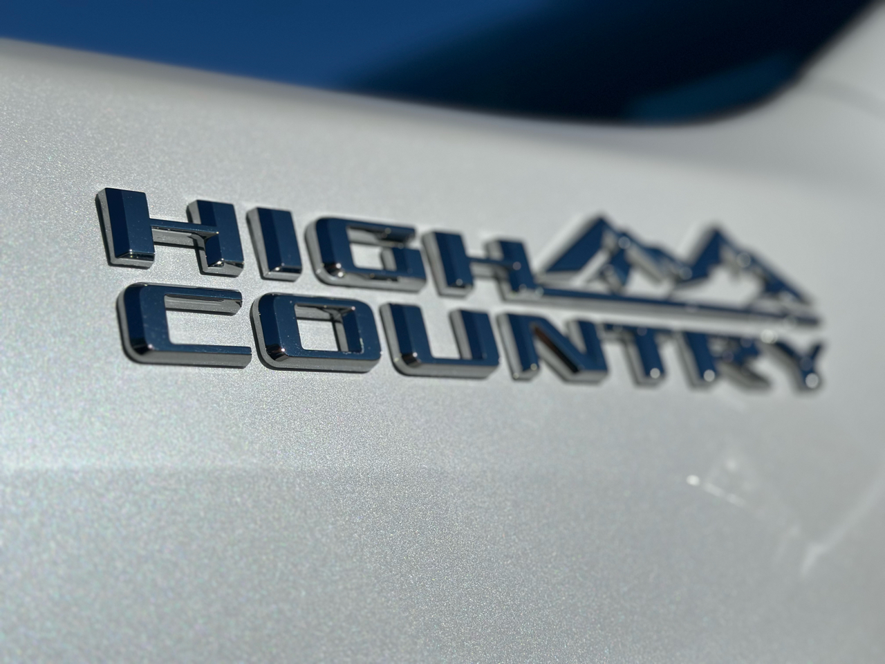 Chevrolet Silverado 2500HD High Country Crew Cab Short Box 4WD 2025