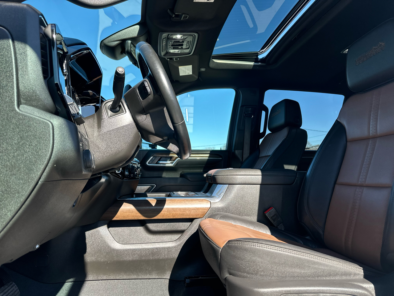 Chevrolet Silverado 2500HD High Country Crew Cab Short Box 4WD 2025