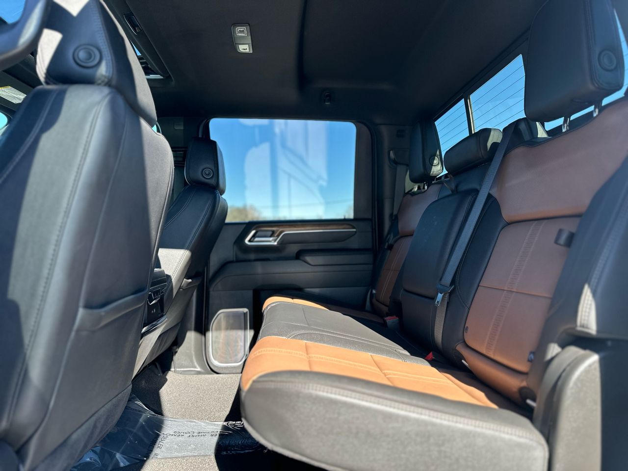 Chevrolet Silverado 2500HD High Country Crew Cab Short Box 4WD 2025