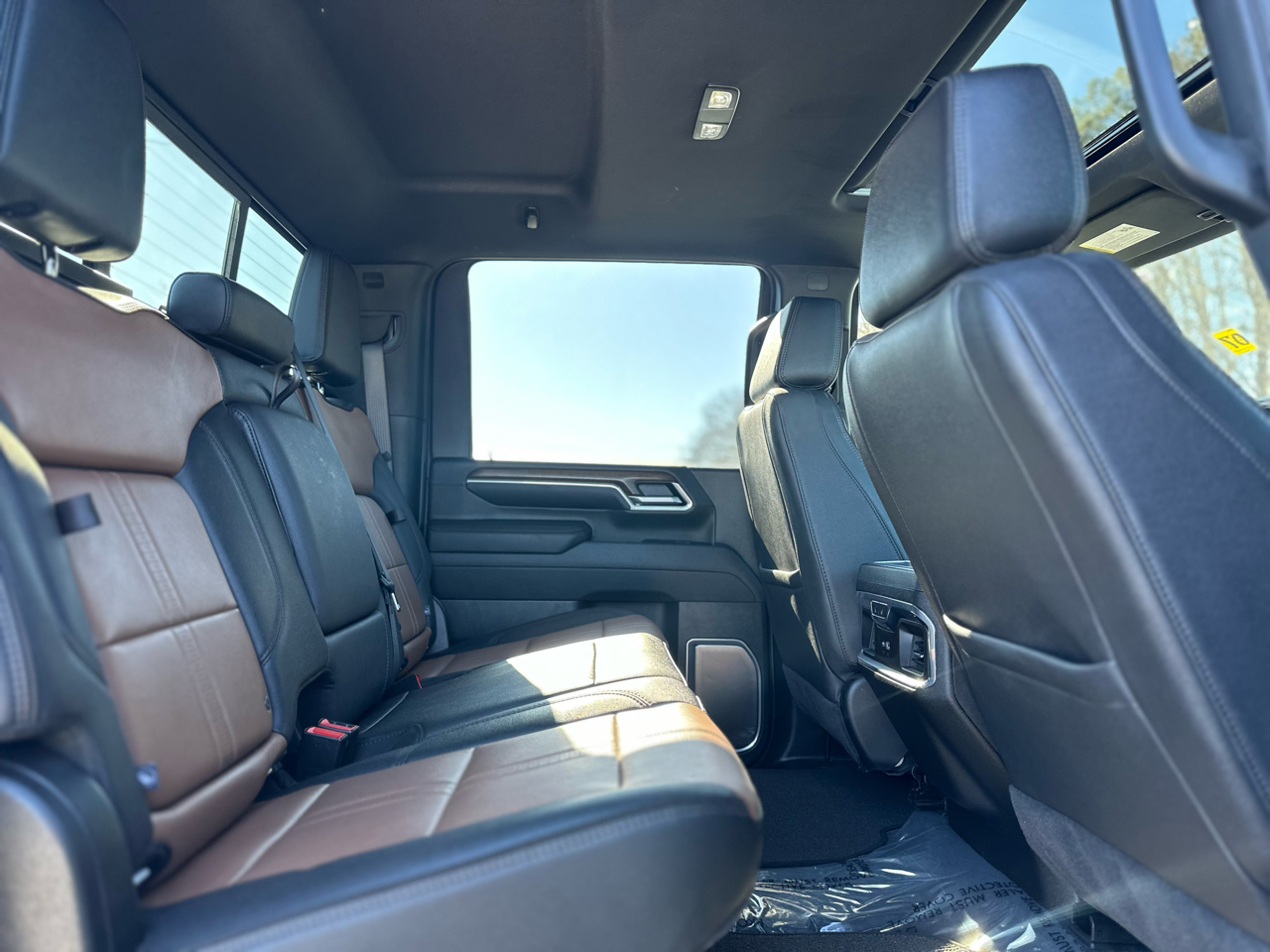 Chevrolet Silverado 2500HD High Country Crew Cab Short Box 4WD 2025