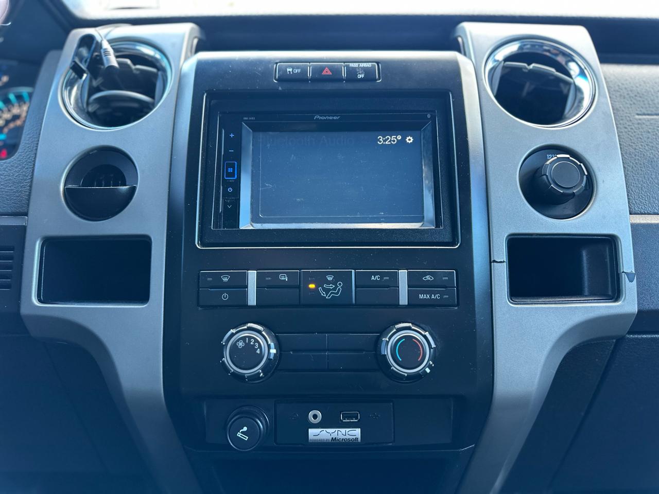 Ford F-150 XLT 2WD 2012