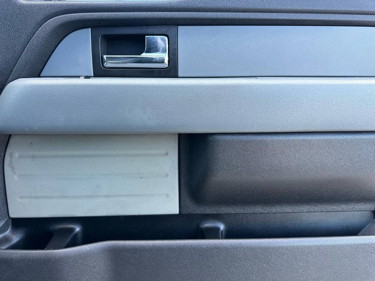 Ford F-150 XLT 2WD 2012