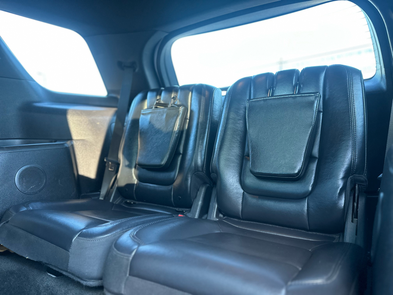 Ford Explorer XLT 2WD 2012