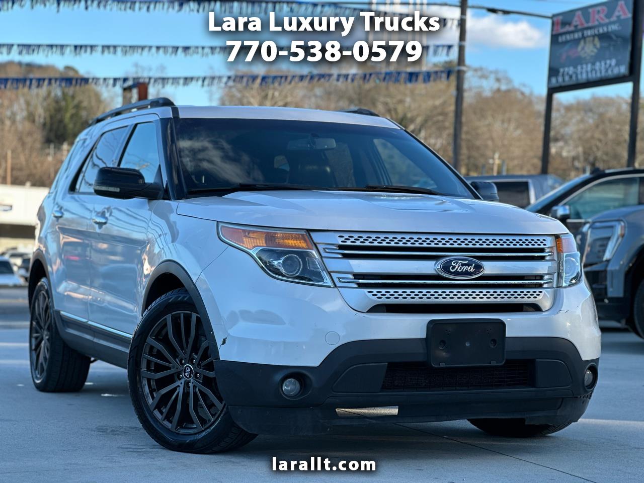 Ford Explorer XLT 2WD 2012