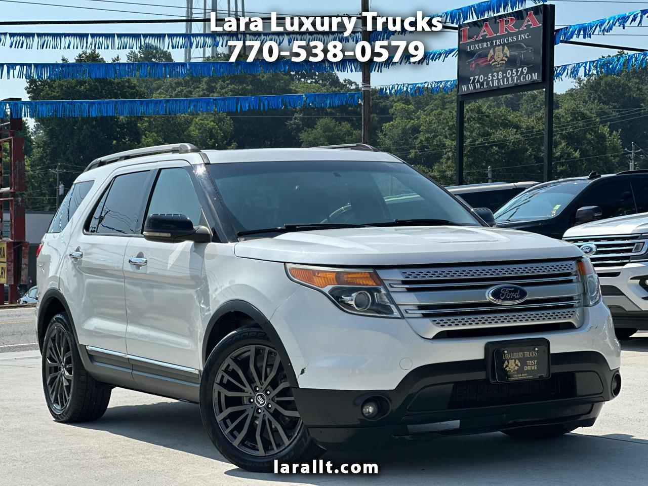 Ford Explorer XLT 2WD 2012