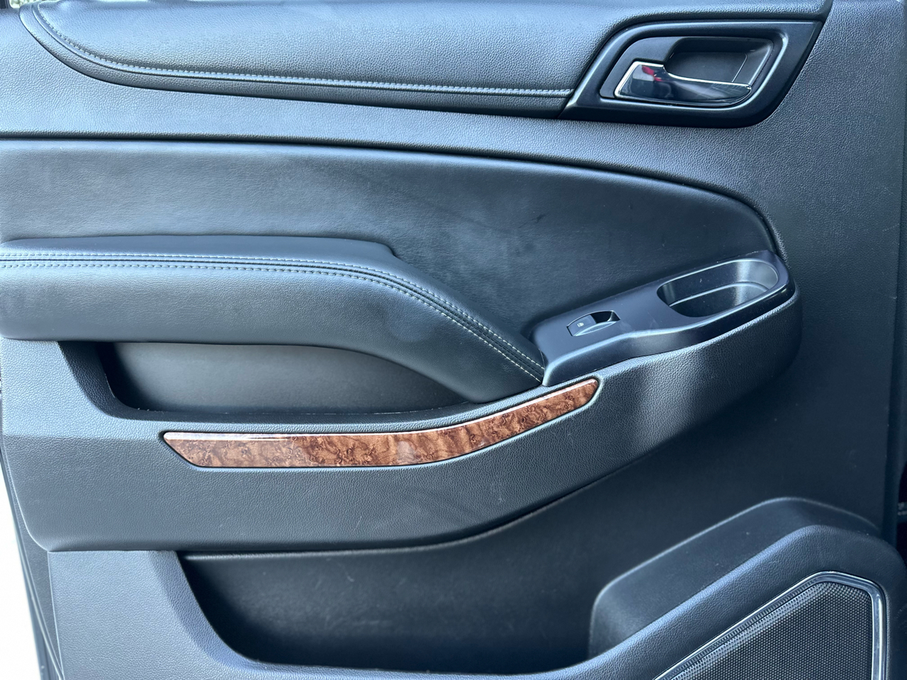 Chevrolet Suburban LTZ 1500 4WD 2015