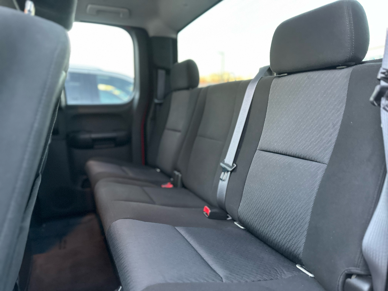 Chevrolet Silverado 1500 LT Ext. Cab Long Box 4WD 2011