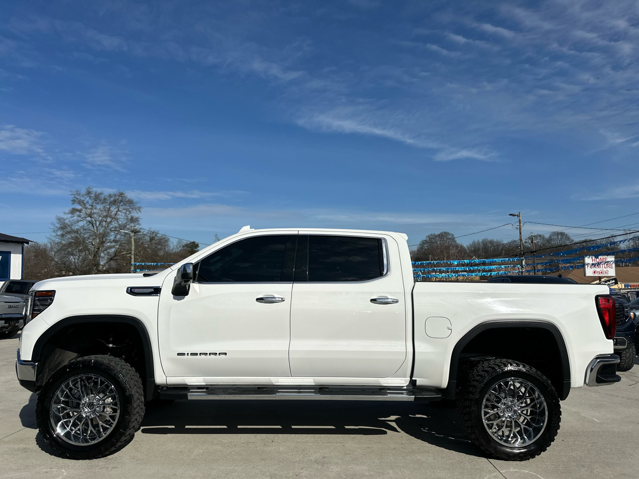 GMC Sierra 1500 SLT 2024