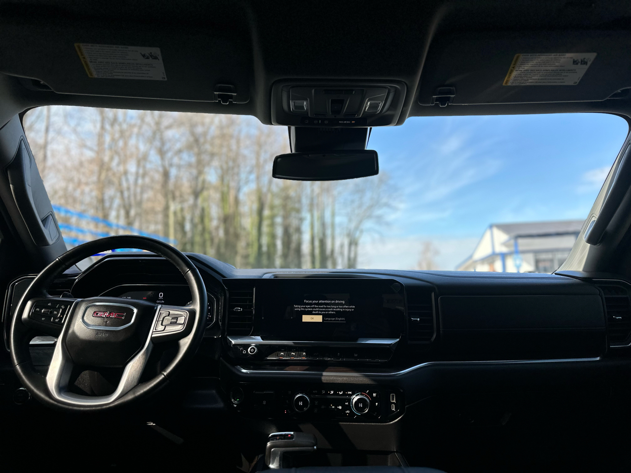 GMC Sierra 1500 SLT 2024