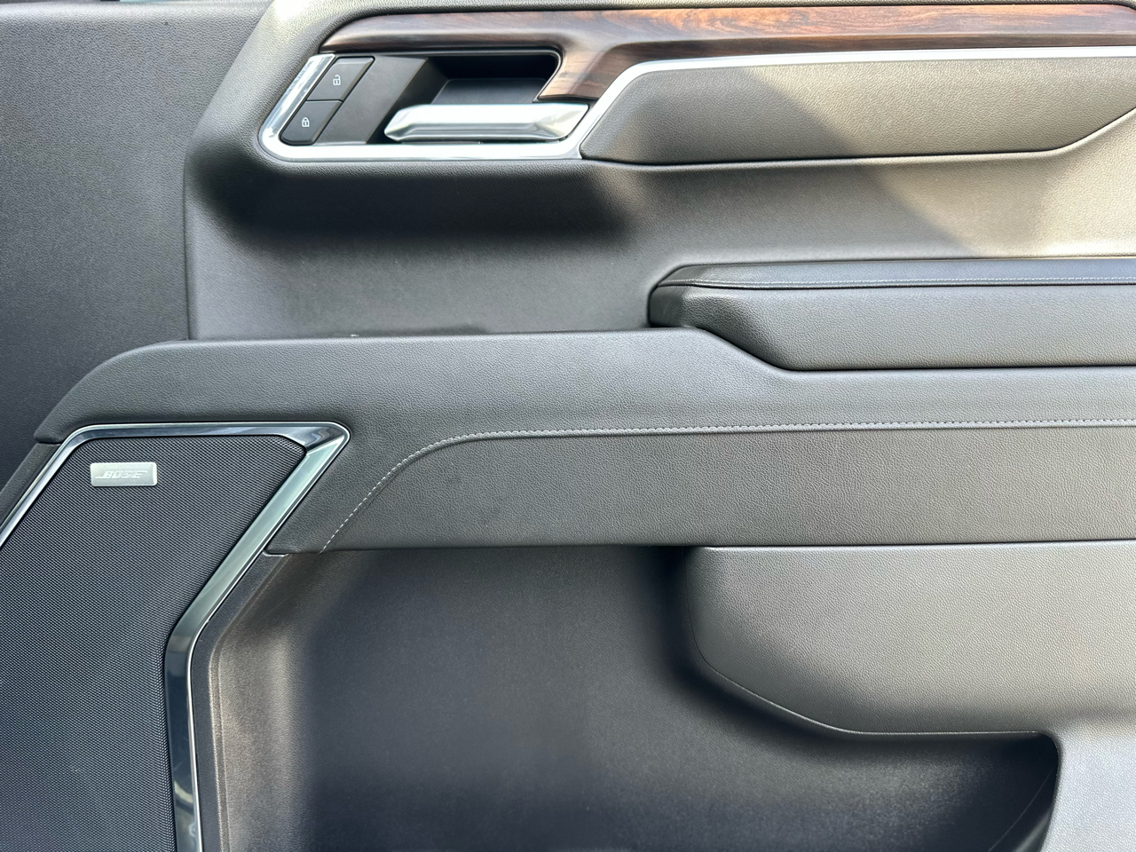 GMC Sierra 1500 SLT 2024