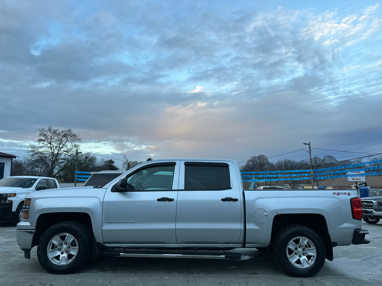 Chevrolet Silverado 1500 2LT Crew Cab Long Box 4WD 2014