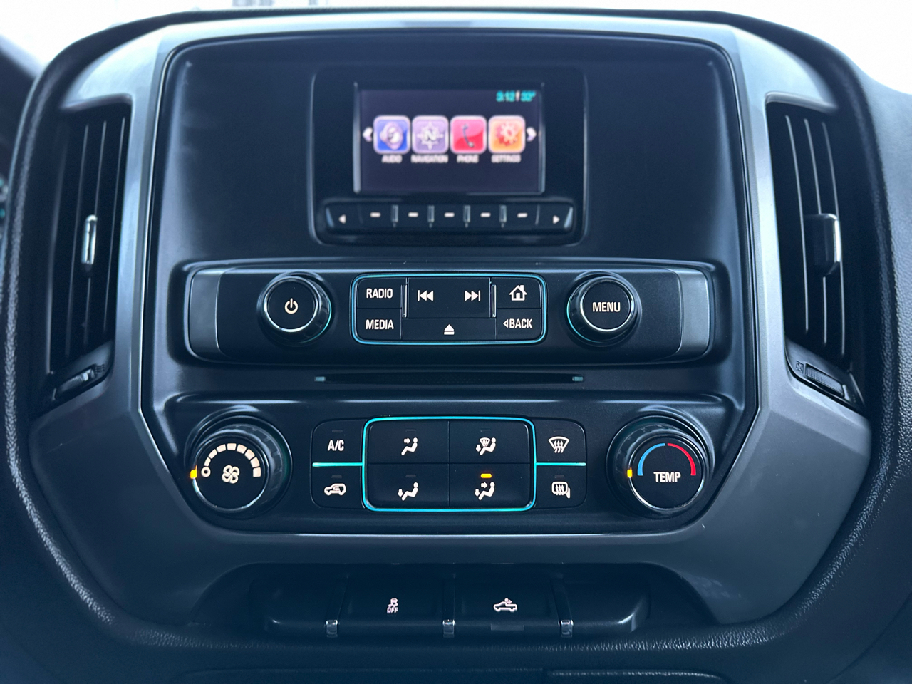 Chevrolet Silverado 1500 2LT Crew Cab Long Box 4WD 2014