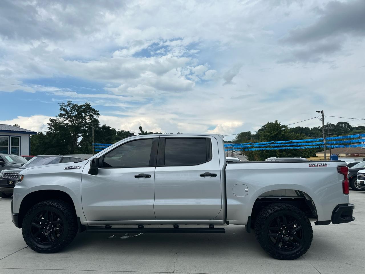 Chevrolet Silverado 1500 LT Z71 Crew Cab 4WD 2021