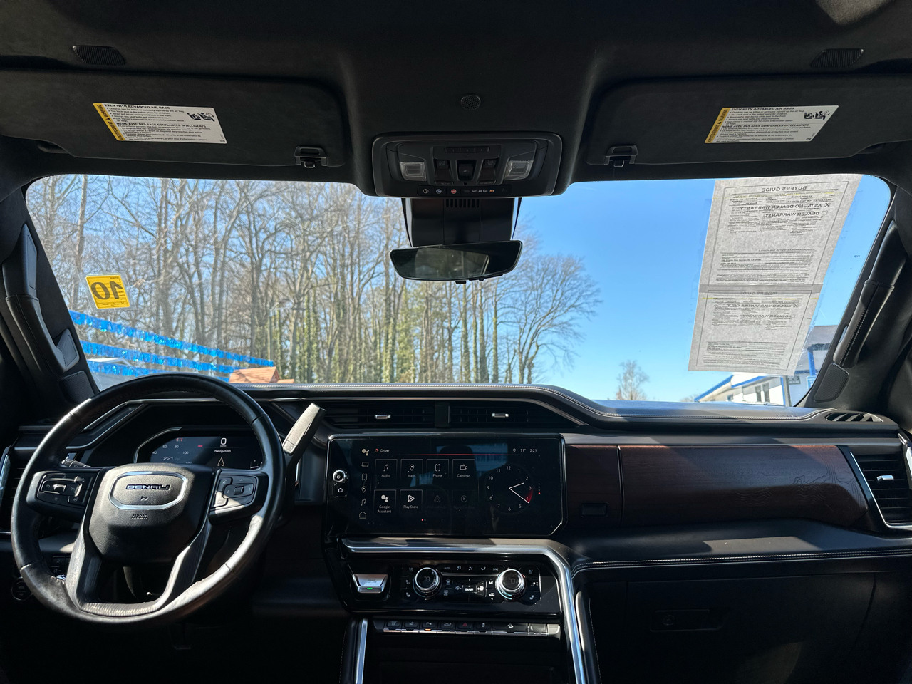 GMC Sierra 2500HD Denali Ultimate Crew Cab 4WD 2024