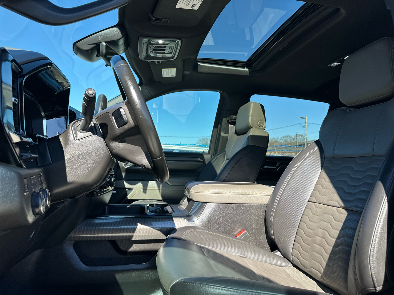 Chevrolet Silverado 2500HD ZR2 Crew Cab 4WD 2024