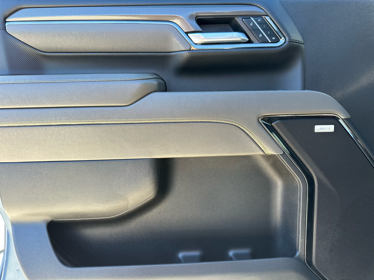 Chevrolet Silverado 2500HD ZR2 Crew Cab 4WD 2024