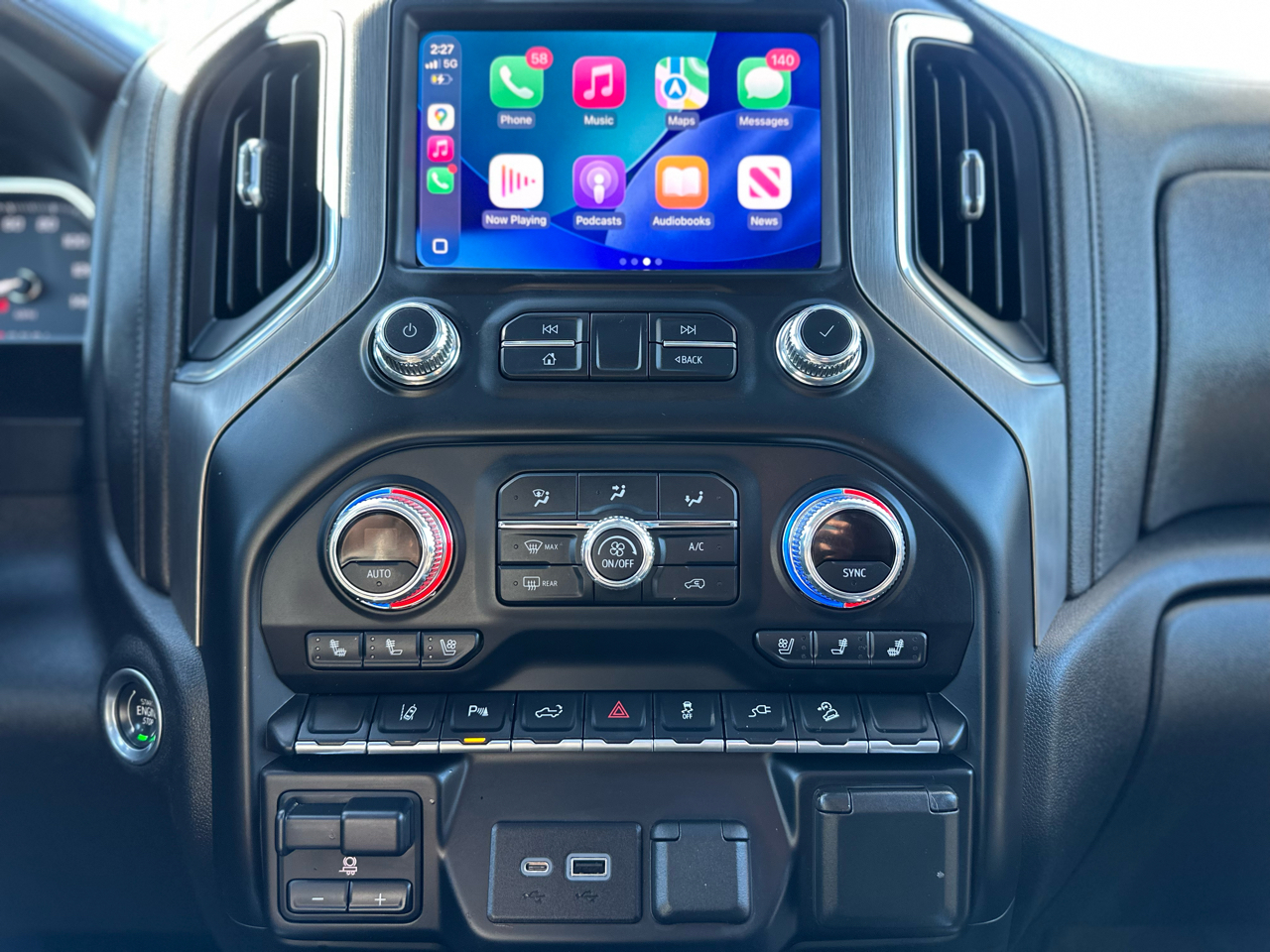 GMC Sierra 2500HD Denali Crew Cab 4WD SB 2022